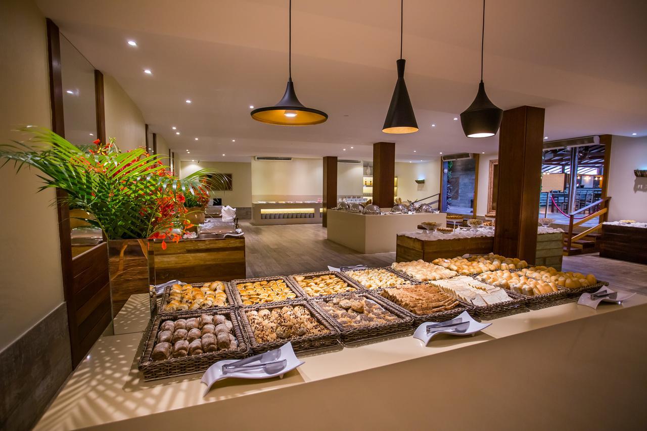 La Torre Resort All Inclusive Porto Seguro Dış mekan fotoğraf The buffet at the hotel